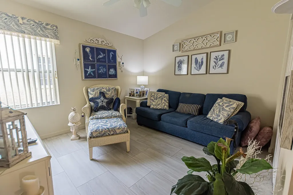 627 NW Whitfield Way Port St Lucie FL 34986