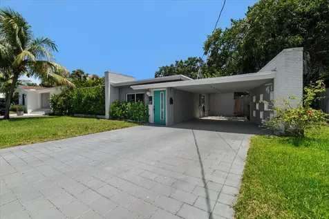 1560 NE 32nd Street Oakland Park FL 33334