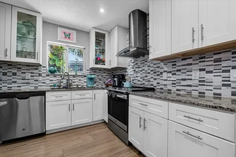 1560 NE 32nd Street Oakland Park FL 33334