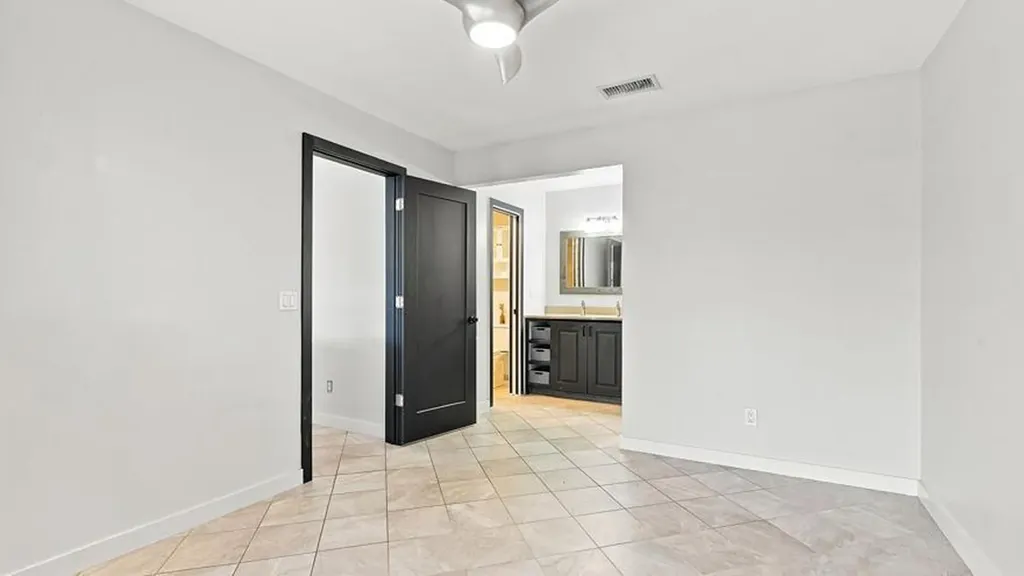2480 SE Garden Terrace Port St Lucie FL 34952