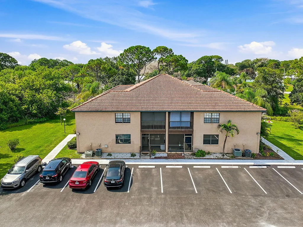 2480 SE Garden Terrace Port St Lucie FL 34952