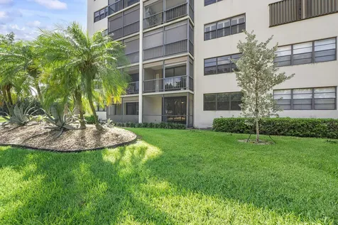 2400 Deer Creek Country Club Boulevard Deerfield Beach FL 33442