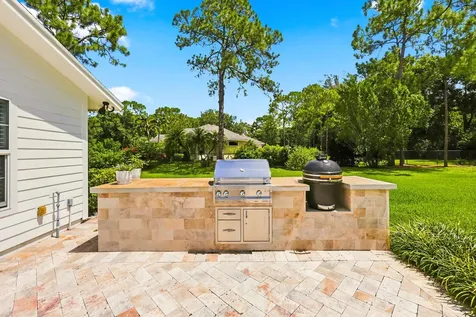 10142 Trailwood Circle Jupiter FL 33478