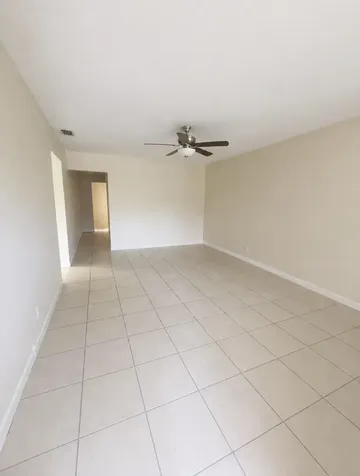 5725 NW 14th Street Lauderhill FL 33313