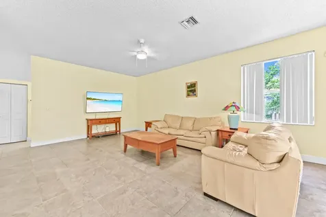 7570 Prescott Lane Lake Worth FL 33467