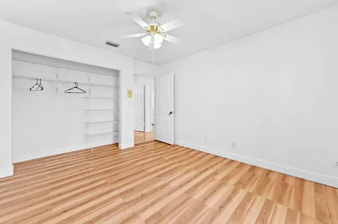7570 Prescott Lane Lake Worth FL 33467