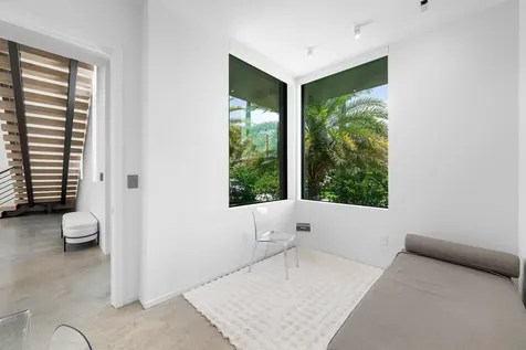 1650 E Terra Mar Drive Lauderdale By The Sea FL 33062