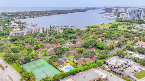 11354 Briarwood Place North Palm Beach FL 33408