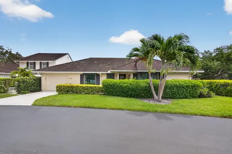 11354 Briarwood Place North Palm Beach FL 33408