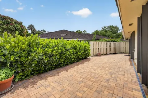 11354 Briarwood Place North Palm Beach FL 33408