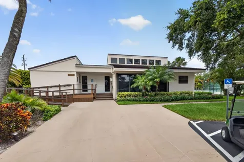 11354 Briarwood Place North Palm Beach FL 33408