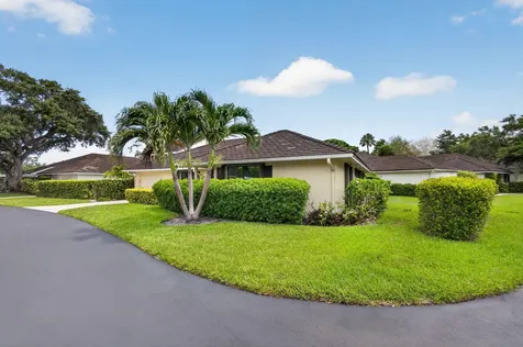 11354 Briarwood Place North Palm Beach FL 33408