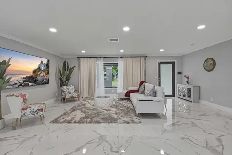 2587 SW 30th Avenue Fort Lauderdale FL 33312
