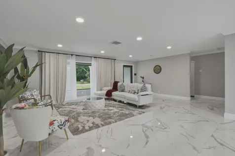 2587 SW 30th Avenue Fort Lauderdale FL 33312