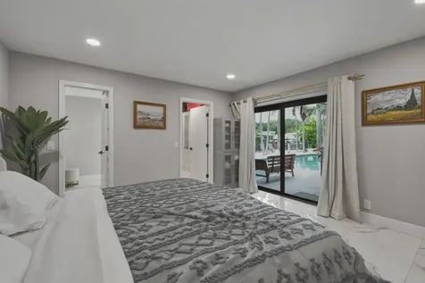2587 SW 30th Avenue Fort Lauderdale FL 33312