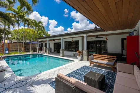 2587 SW 30th Avenue Fort Lauderdale FL 33312