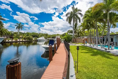 2587 SW 30th Avenue Fort Lauderdale FL 33312