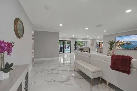 2587 SW 30th Avenue Fort Lauderdale FL 33312