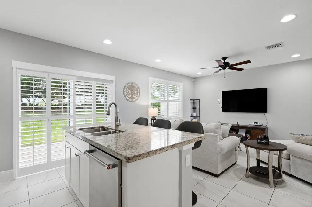 2721 NW Treviso Circle Port St Lucie FL 34986