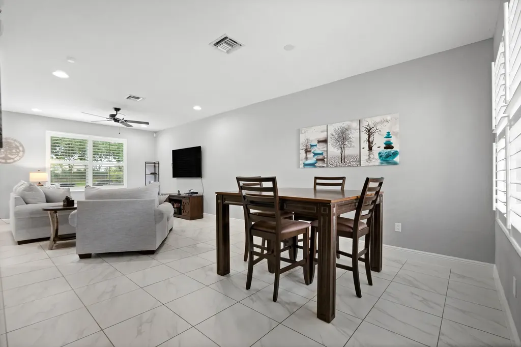 2721 NW Treviso Circle Port St Lucie FL 34986