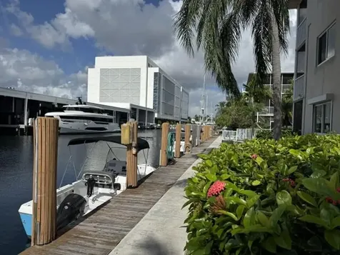 1500 SE 15th Street SE Fort Lauderdale FL 33316