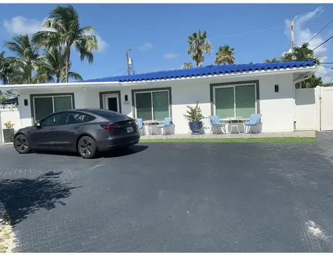 3760 NE 16th Avenue Oakland Park FL 33334