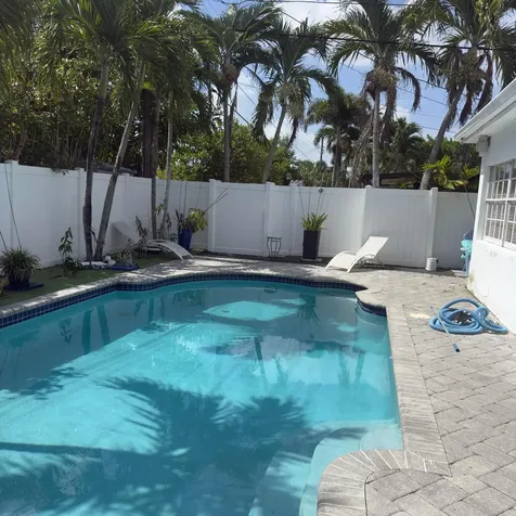 3760 NE 16th Avenue Oakland Park FL 33334