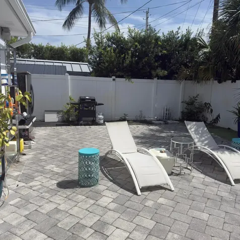 3760 NE 16th Avenue Oakland Park FL 33334