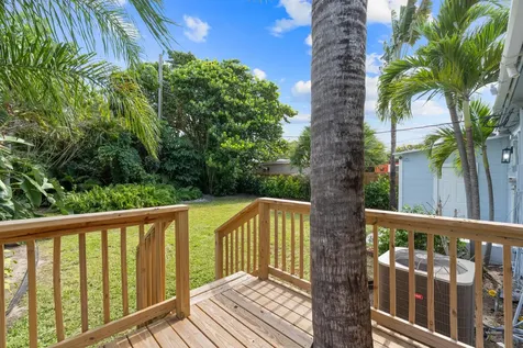 514 52nd Street West Palm Beach FL 33407