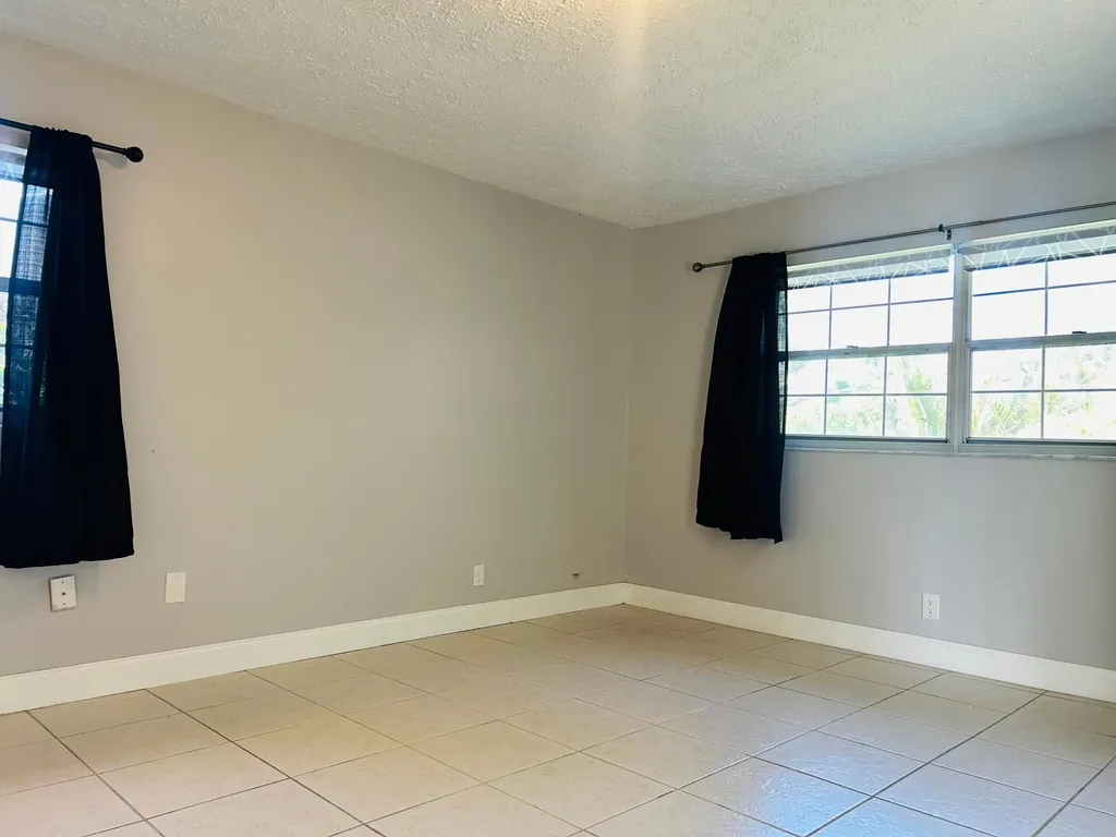 2486 SE Wishbone Road Port St Lucie FL 34952