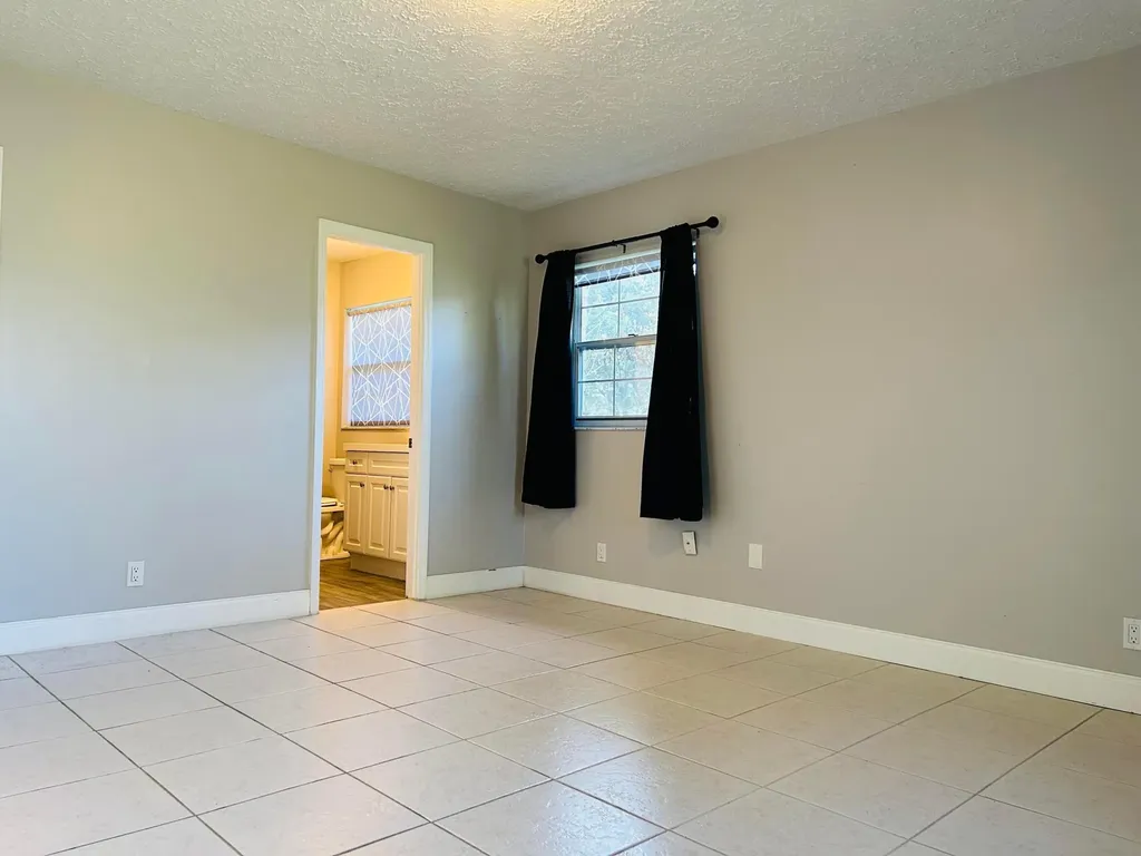 2486 SE Wishbone Road Port St Lucie FL 34952