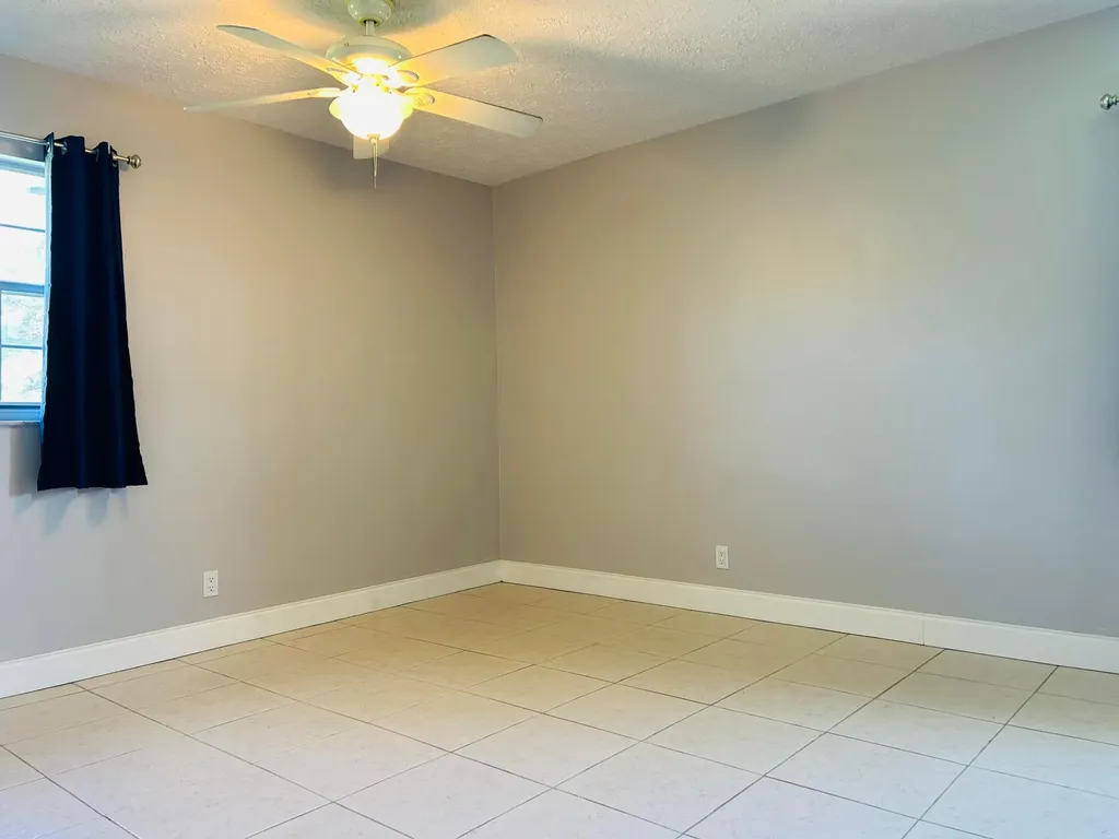 2486 SE Wishbone Road Port St Lucie FL 34952