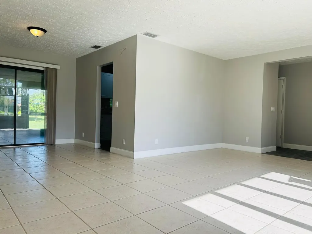 2486 SE Wishbone Road Port St Lucie FL 34952