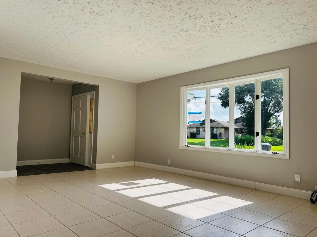2486 SE Wishbone Road Port St Lucie FL 34952