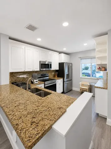 754 NW 208th Drive Pembroke Pines FL 33029