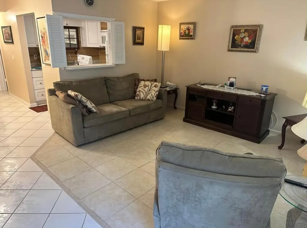 30 Westbury B Circle Deerfield Beach FL 33442
