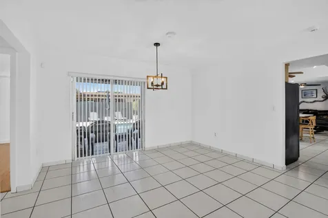 9120 SW 55th Court Cooper City FL 33328