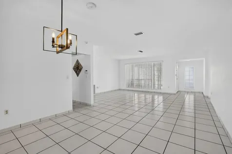 9120 SW 55th Court Cooper City FL 33328
