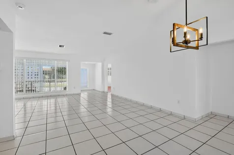 9120 SW 55th Court Cooper City FL 33328