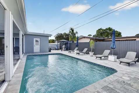 9120 SW 55th Court Cooper City FL 33328