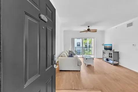 4216 Tuscany Way Boynton Beach FL 33435