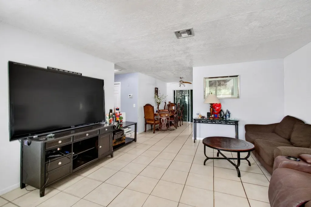 3088 Prince Drive Lake Worth FL 33461
