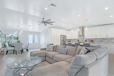 27 Willow Road Tequesta FL 33469