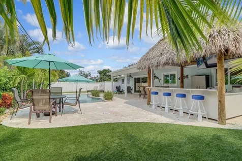 27 Willow Road Tequesta FL 33469