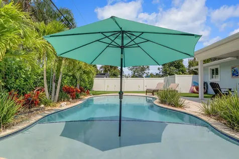 27 Willow Road Tequesta FL 33469