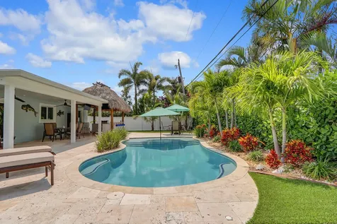 27 Willow Road Tequesta FL 33469