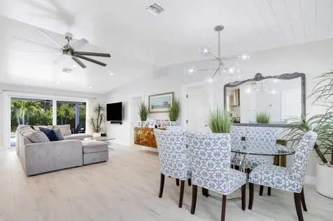 27 Willow Road Tequesta FL 33469