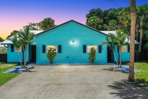 2132 NE Pelican Terrace Jensen Beach FL 34957