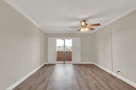 1036 Us-1 North Palm Beach FL 33408