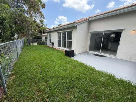 7657 Sanctuary Drive Coral Springs FL 33065